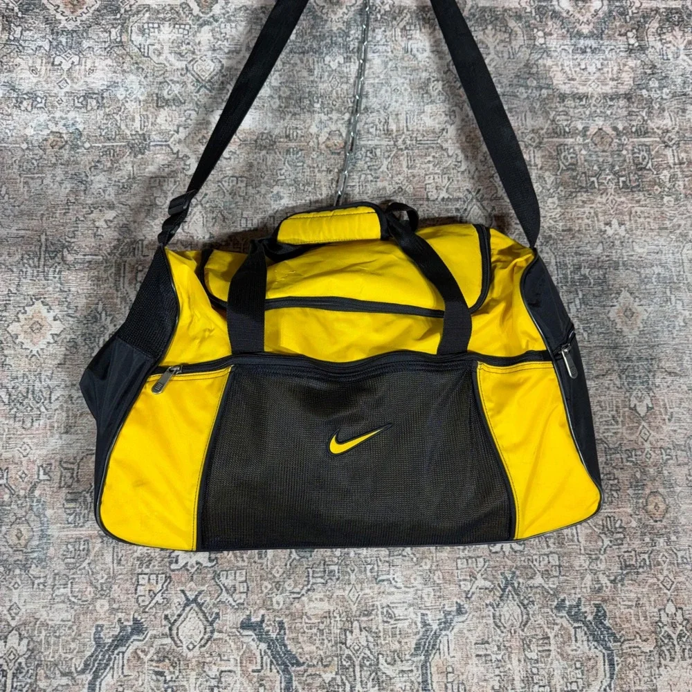 Vintage 90s Nike Duffel Bag Yellow Black Mesh Pocket Gym Travel H0-ECD 0899